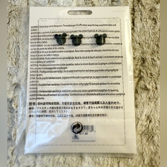 NWT *Discontinued* Disney Parks Patched The Little Mermaid Ariel Patch & Pin Set - Picture 3 of 3